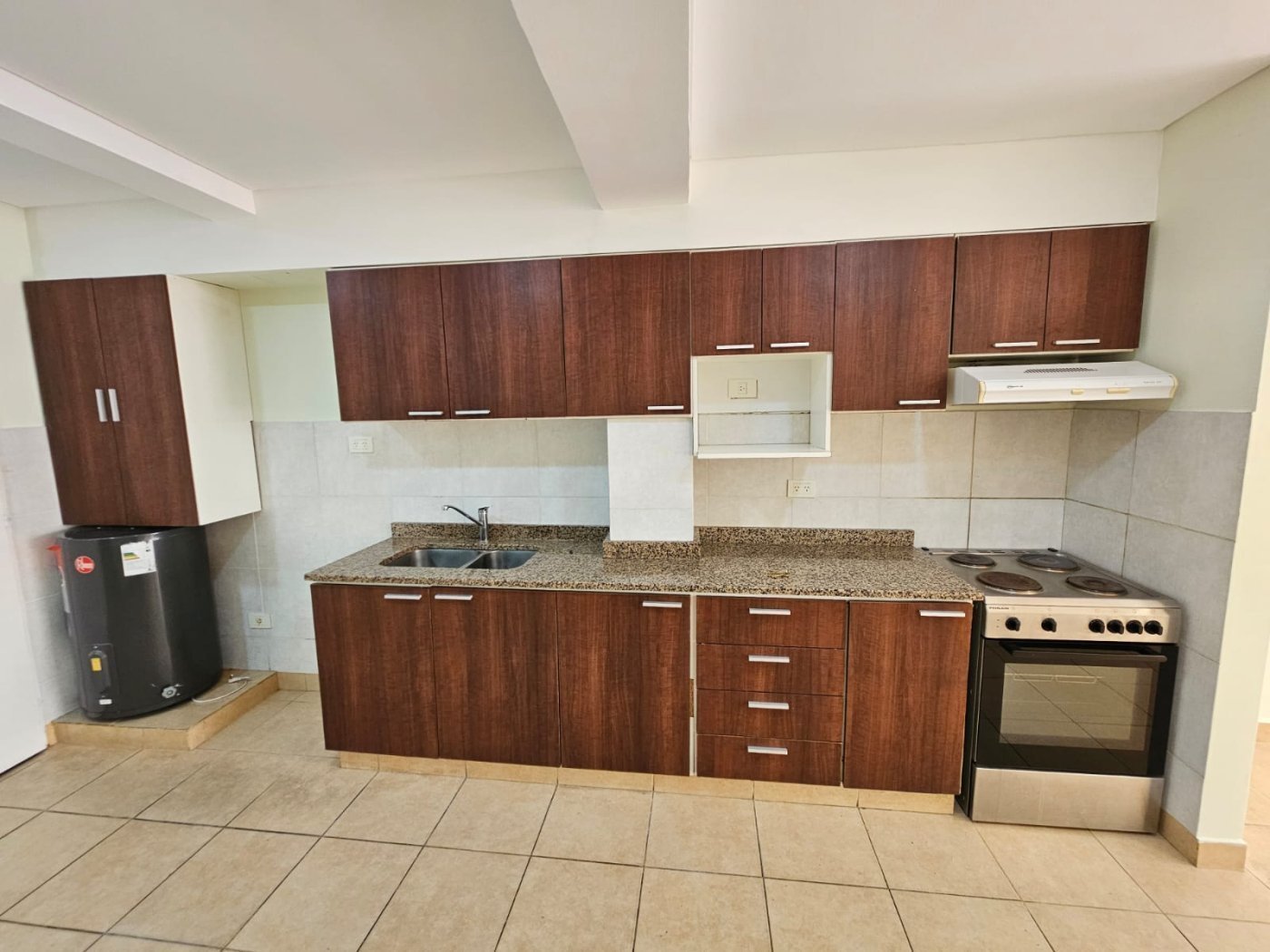 ALQUILER PH MONOAMBIENTE /Ref: 374